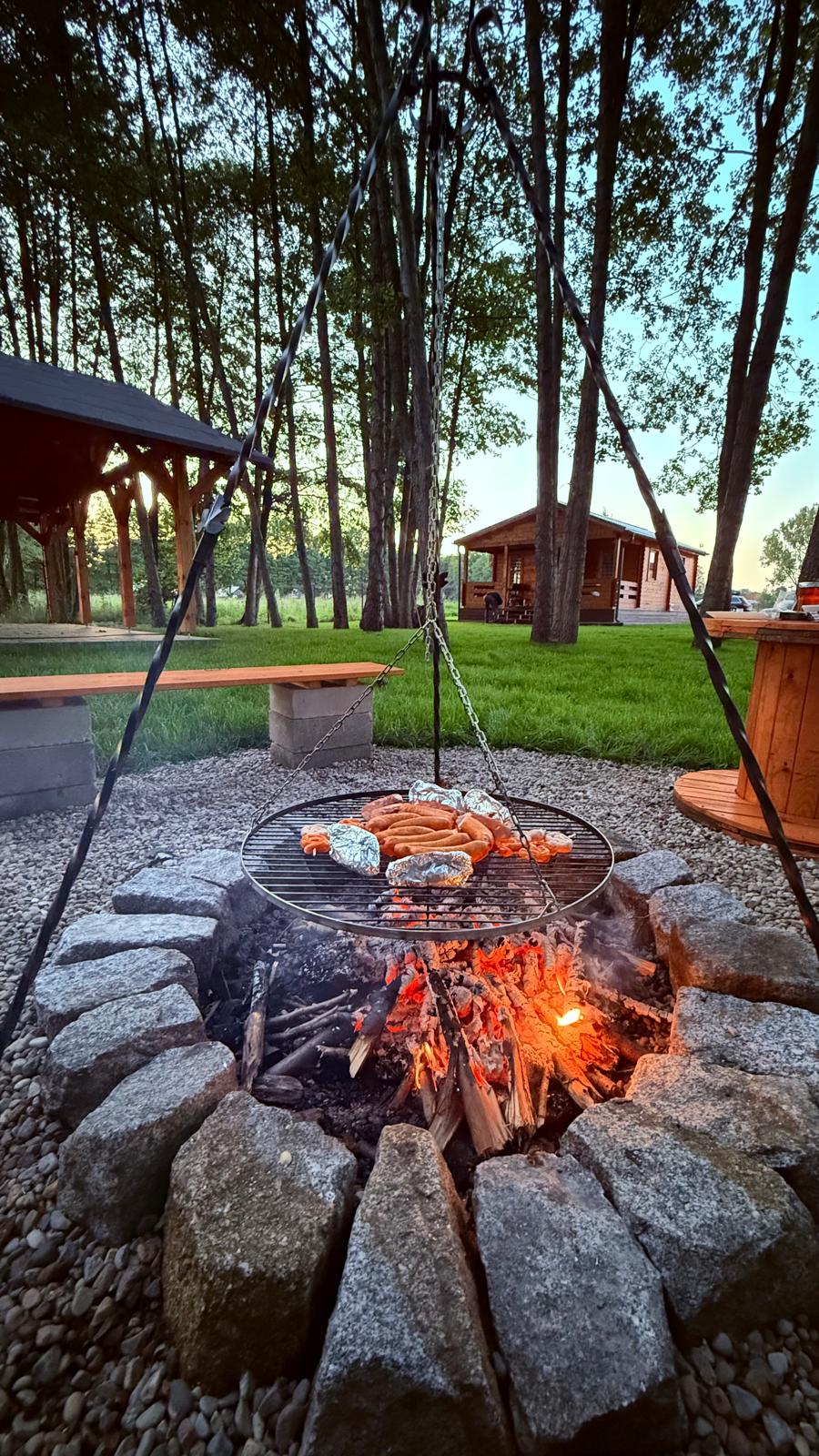 9328f4f9 48c0 4ef3 8df4 03597fbb3b1e